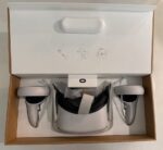 Oculus Quest 2 - Image 2